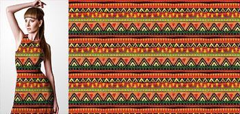 06001v Materiał ze wzorem kolorowy motyw inspirowany sztuką afrykańską z trójkątnymi elementami i poziomymi pasami